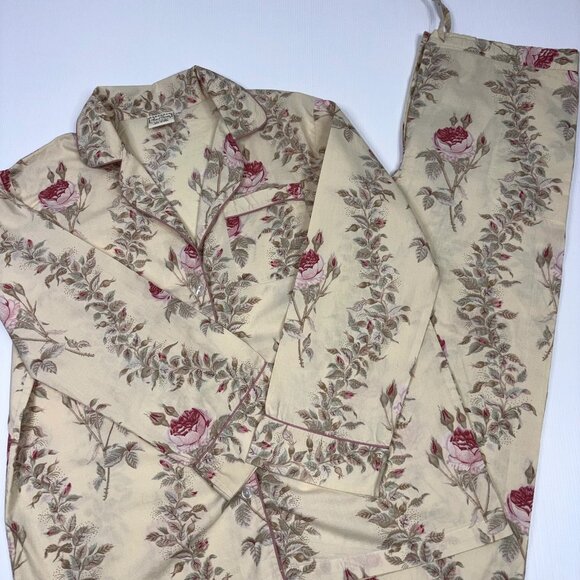 MAS D'OUVAN Women's large floral pyjamas - Picture 2 of 2